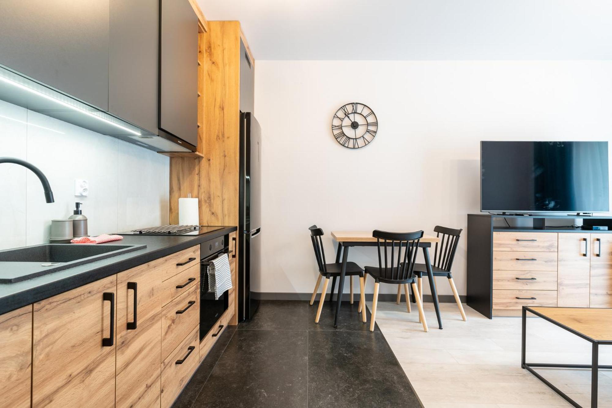 Raciborska 2-Bedroom Apartment Katoviçe Dış mekan fotoğraf